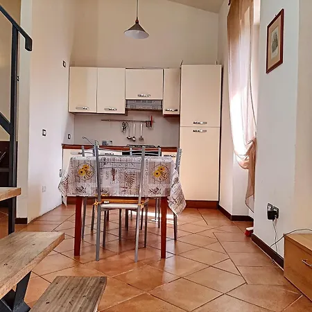 San Salvatore 1 By Ospitaci Apartamento *