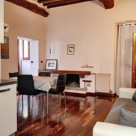 Apartamento San Salvatore 1 By Ospitaci Foligno
