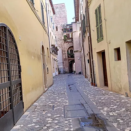 San Salvatore By Ospitaci *